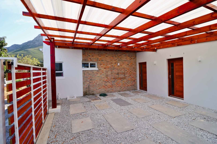 4 Bedroom Property for Sale in Vermont Western Cape